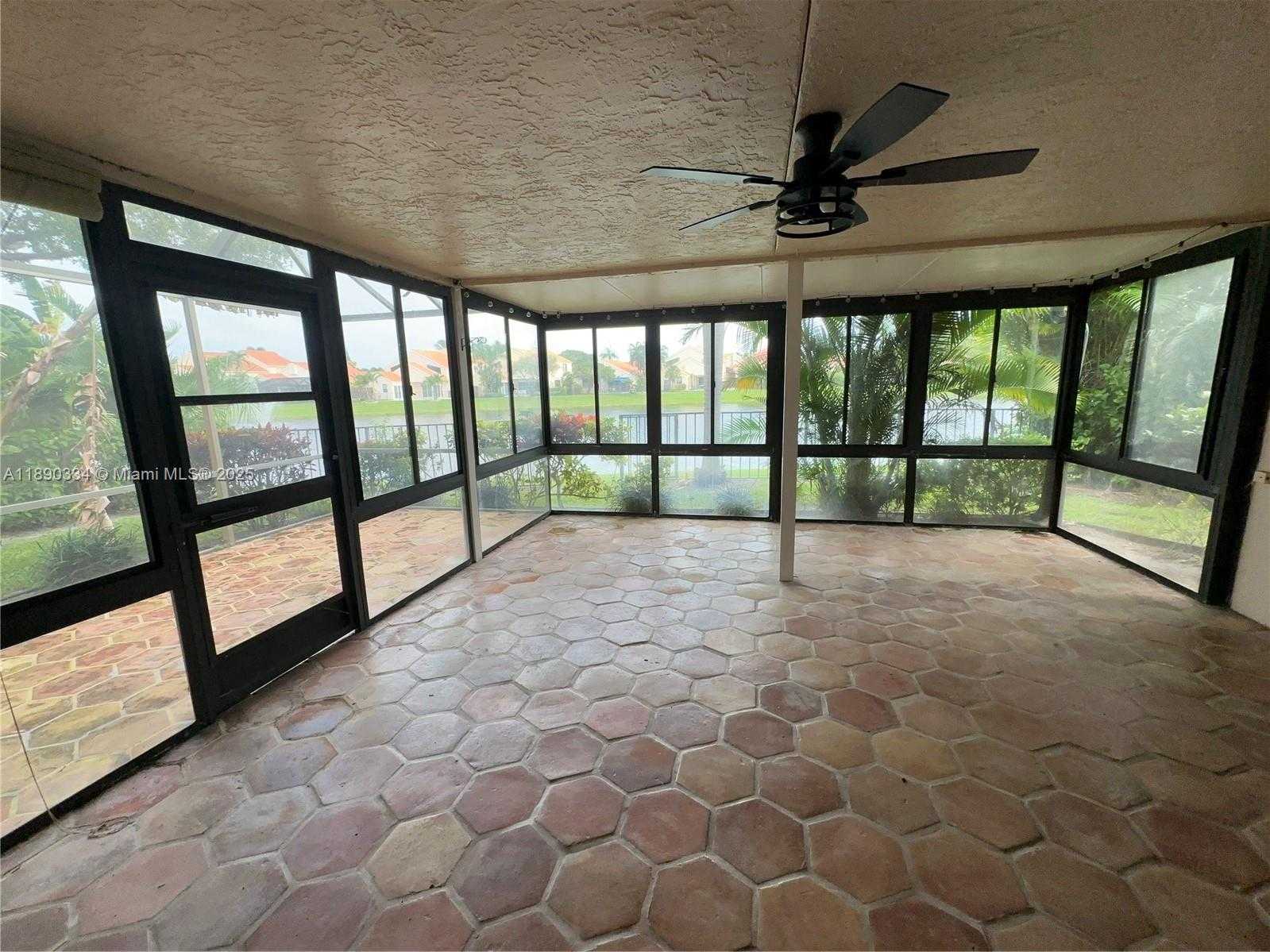 Small Image of 13174 LA LIQUE CT #13174, Palm Beach Gardens Number 17