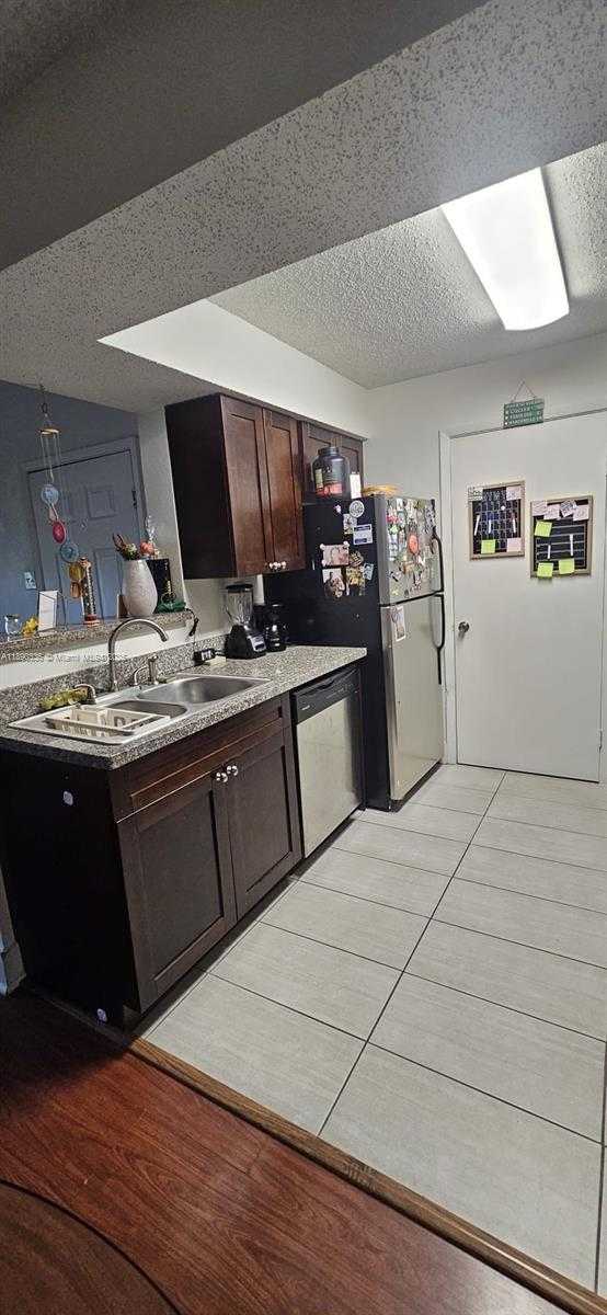 Small Image of 10391 SOUTH WEST 150TH CT #10203, Miami Number 3