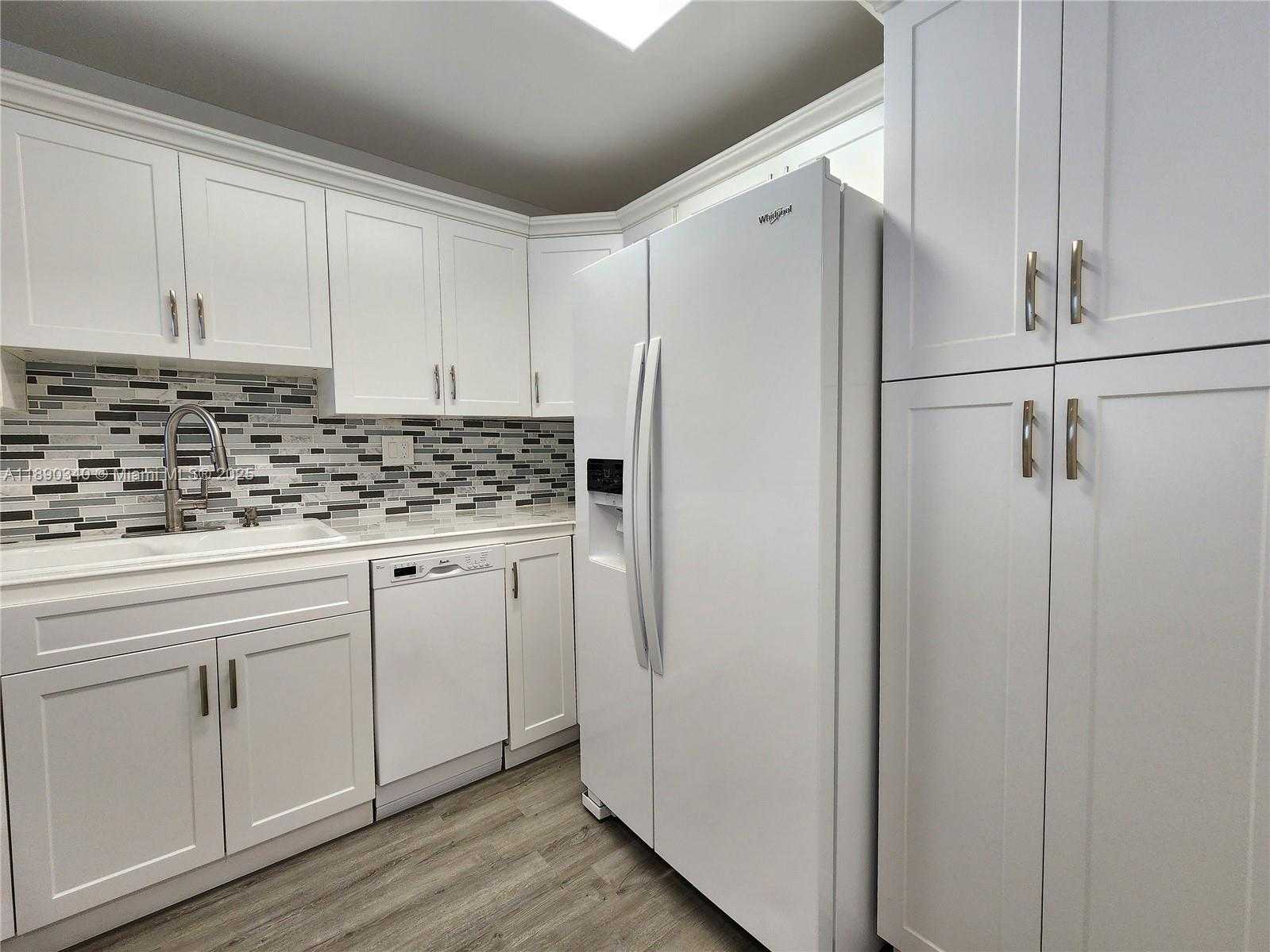 Small Image of 2030 SOUTH OCEAN DR #502, Hallandale Beach Number 10