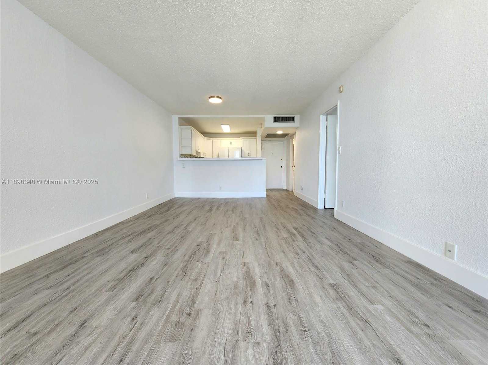 Small Image of 2030 SOUTH OCEAN DR #502, Hallandale Beach Number 12