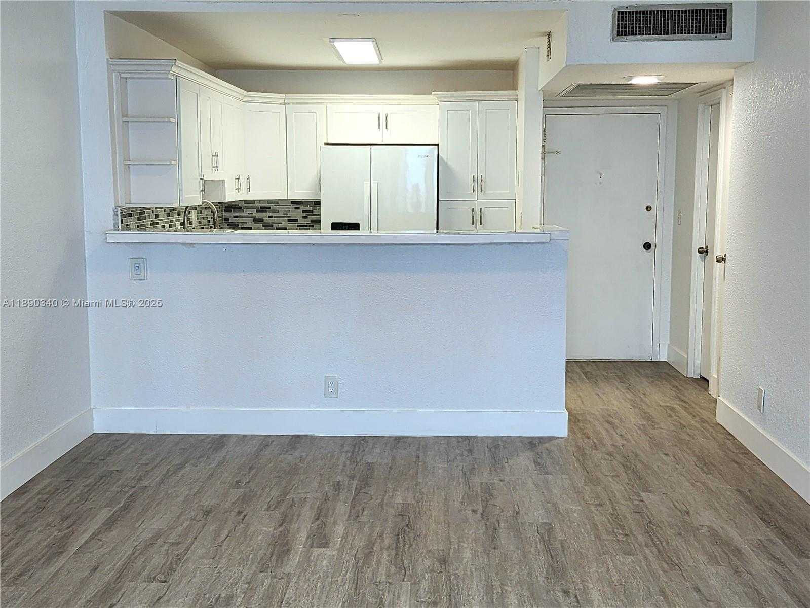 Small Image of 2030 SOUTH OCEAN DR #502, Hallandale Beach Number 8