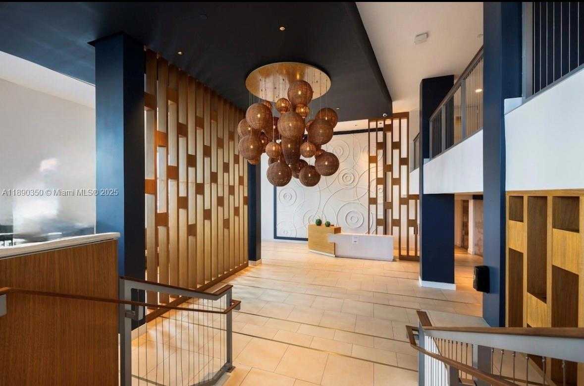 Small Image of 7501 EAST TREASURE DR #7L, North Bay Village Number 32