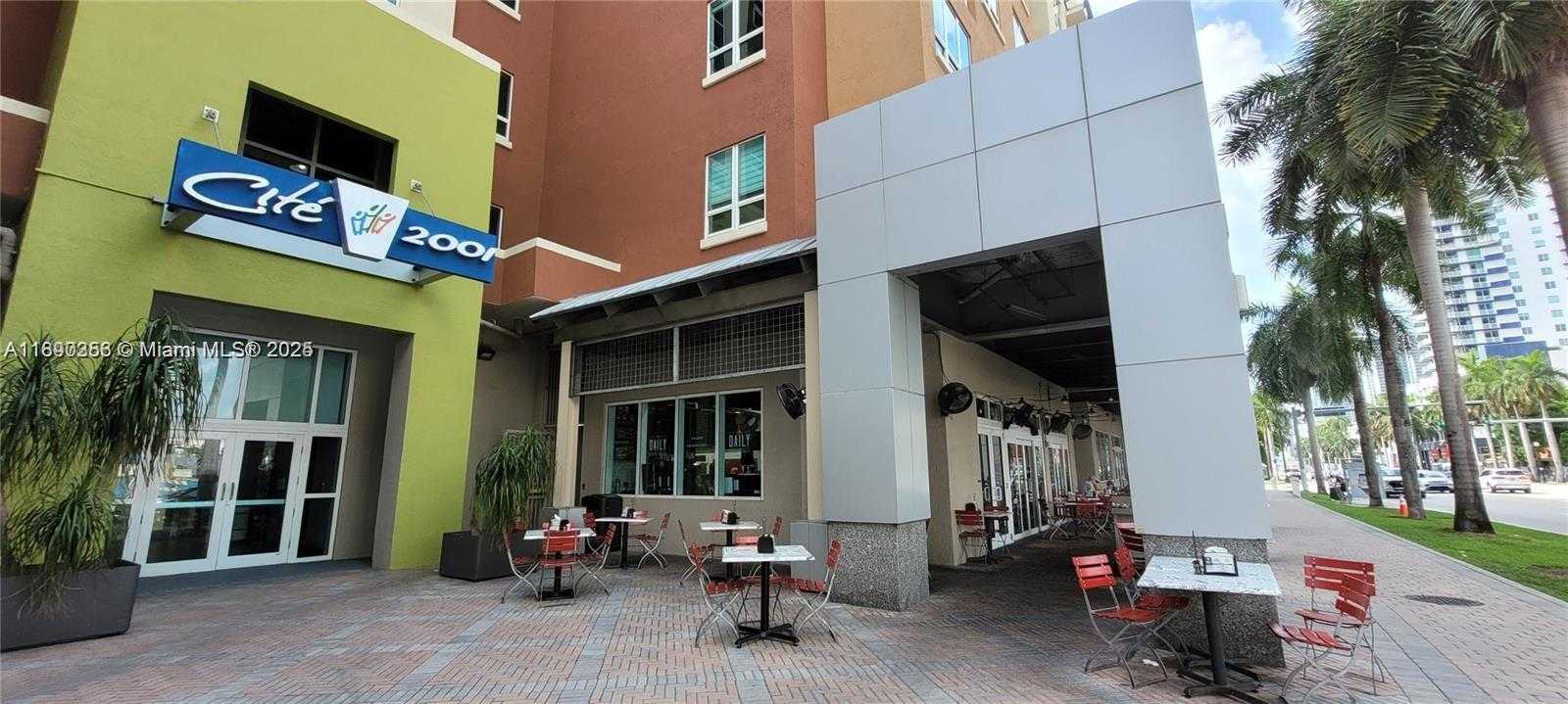 Small Image of 2001 BISCAYNE BLVD #2419, Miami Number 2