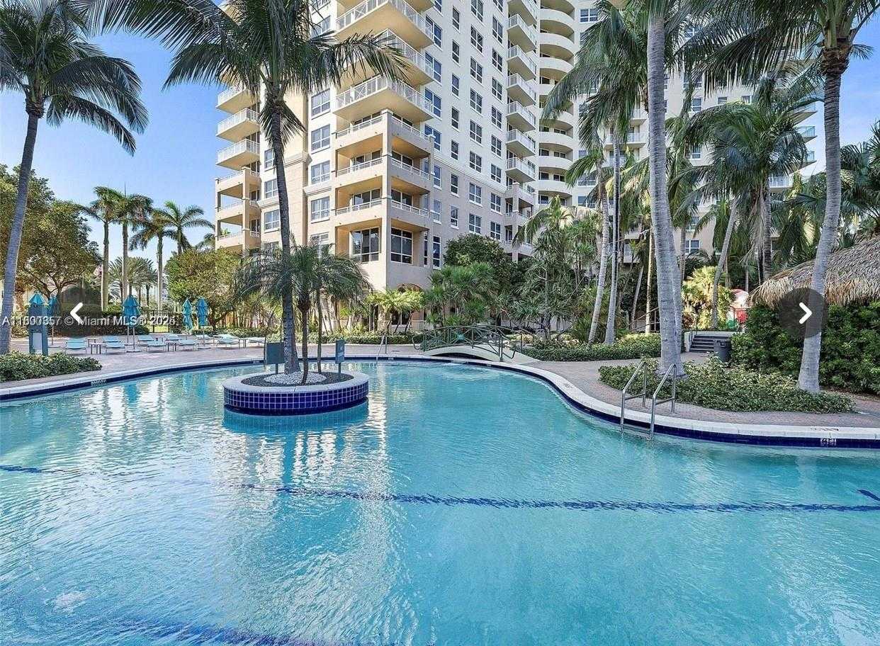 Small Image of 19501 WEST COUNTRY CLUB DR #2515, Aventura Number 20