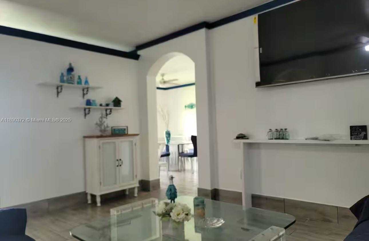 Small Image of 10272 SOUTH WEST 227TH LN, Cutler Bay Number 13