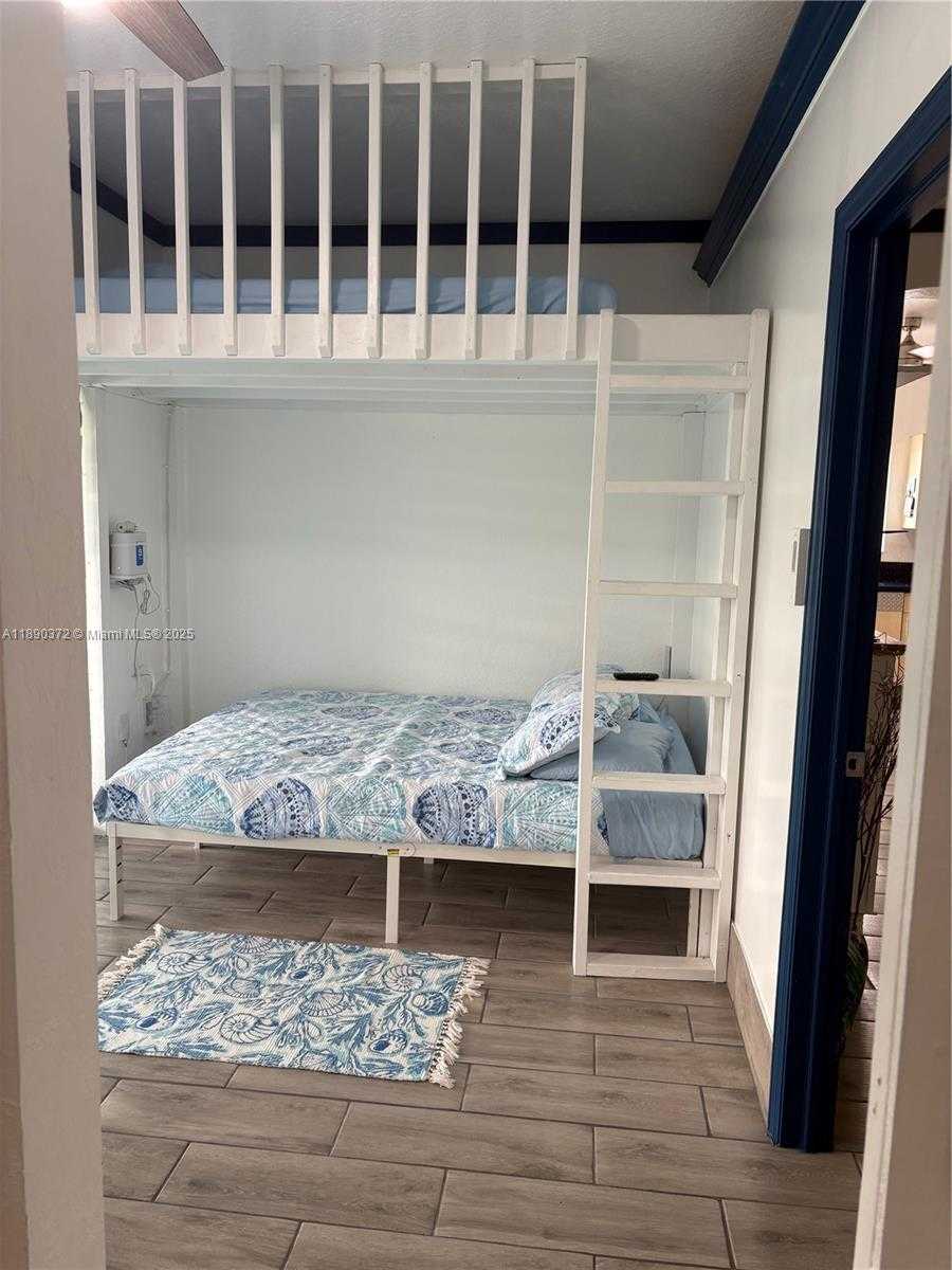 Small Image of 10272 SOUTH WEST 227TH LN, Cutler Bay Number 28
