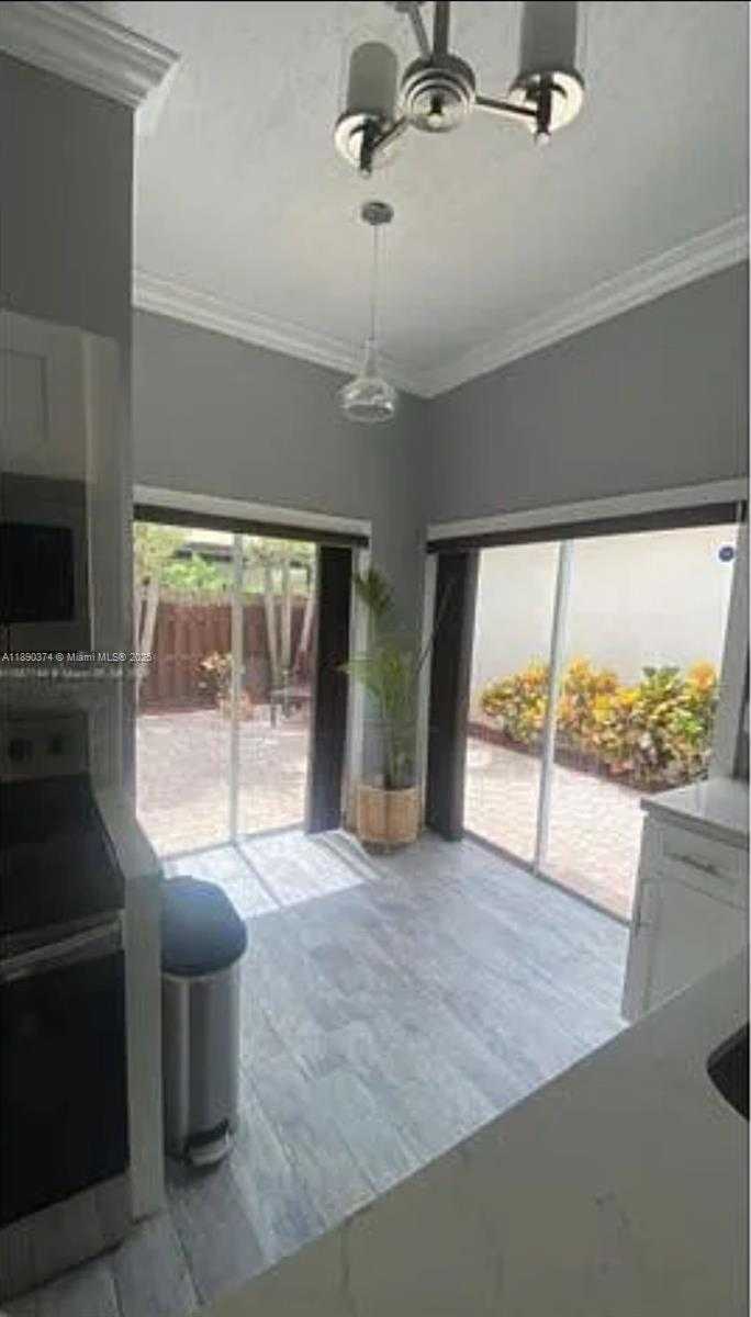 Small Image of 9000 SOUTH WEST 215TH TER, Cutler Bay Number 4