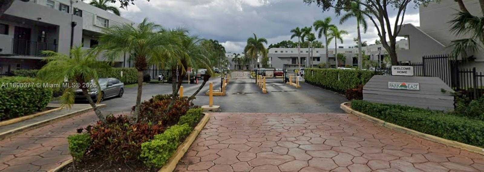 Small Image of 40 NORTH WEST 87TH AVE #D208, Miami Number 2