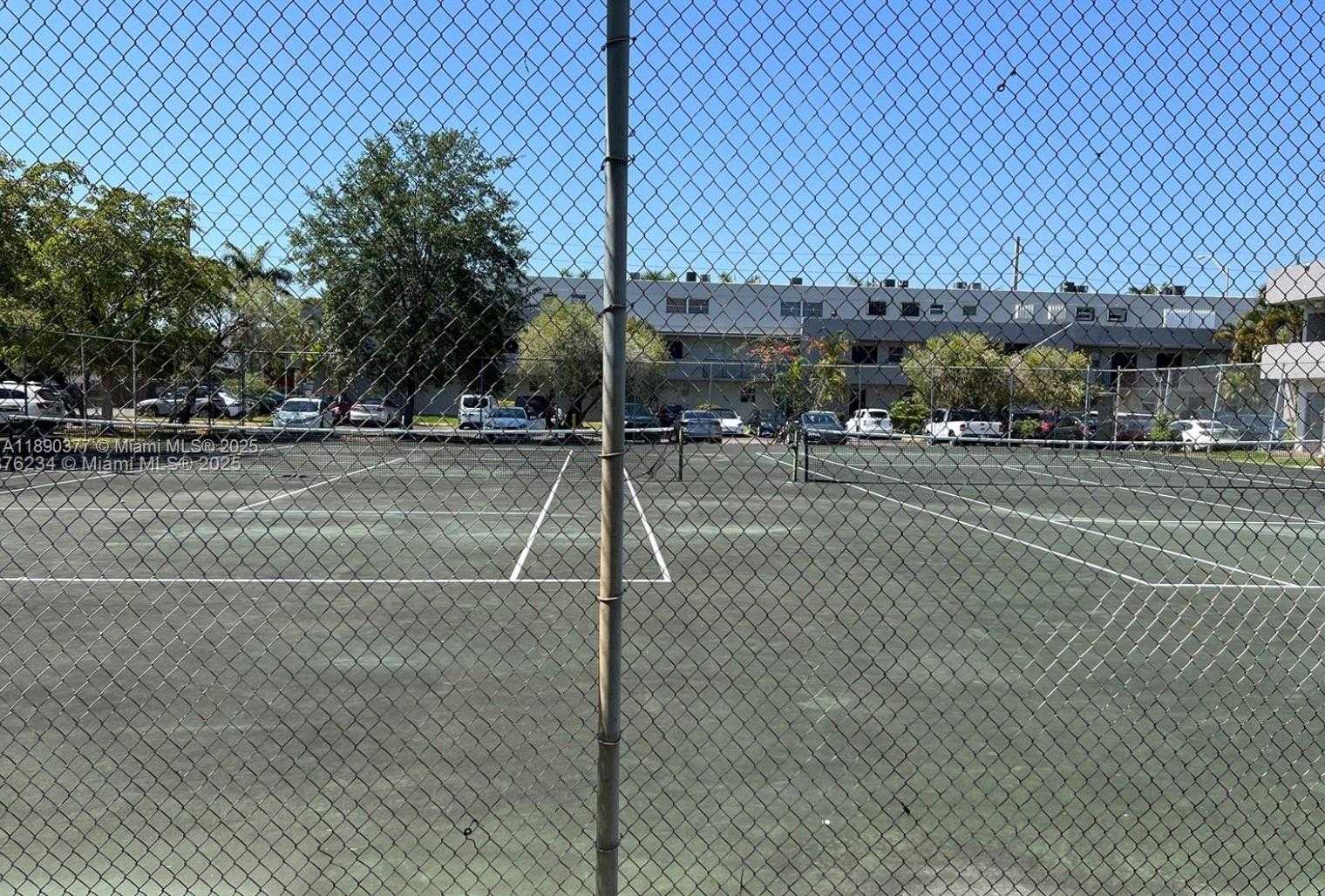 Small Image of 40 NORTH WEST 87TH AVE #D208, Miami Number 4
