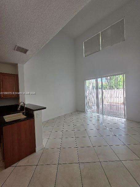 Small Image of 11525 NORTH WEST 71ST ST #11525, Doral Number 5
