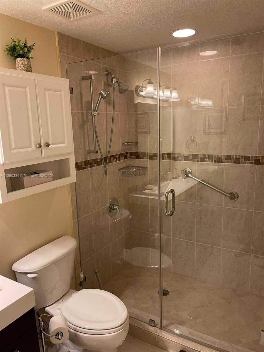 Small Image of 3500 CORAL WAY #1403, Miami Number 6