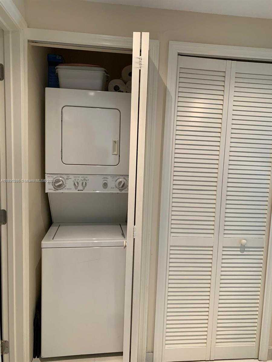 Small Image of 3500 CORAL WAY #1403, Miami Number 7