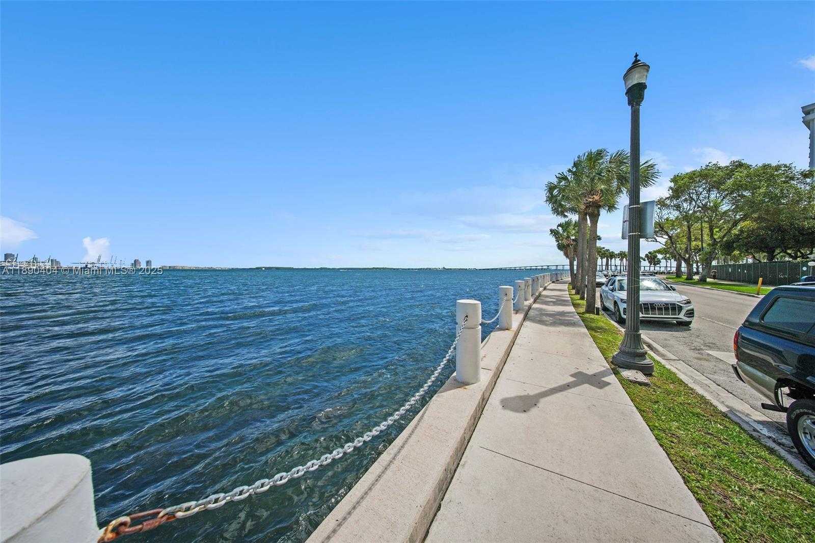 Small Image of 1408 BRICKELL BAY DR #418, Miami Number 5