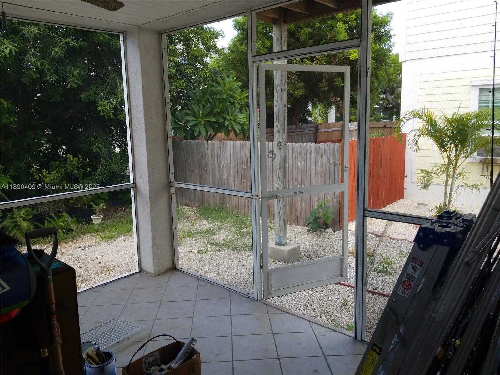 Small Image of 31043 AVENUE C, Big Pine Number 29