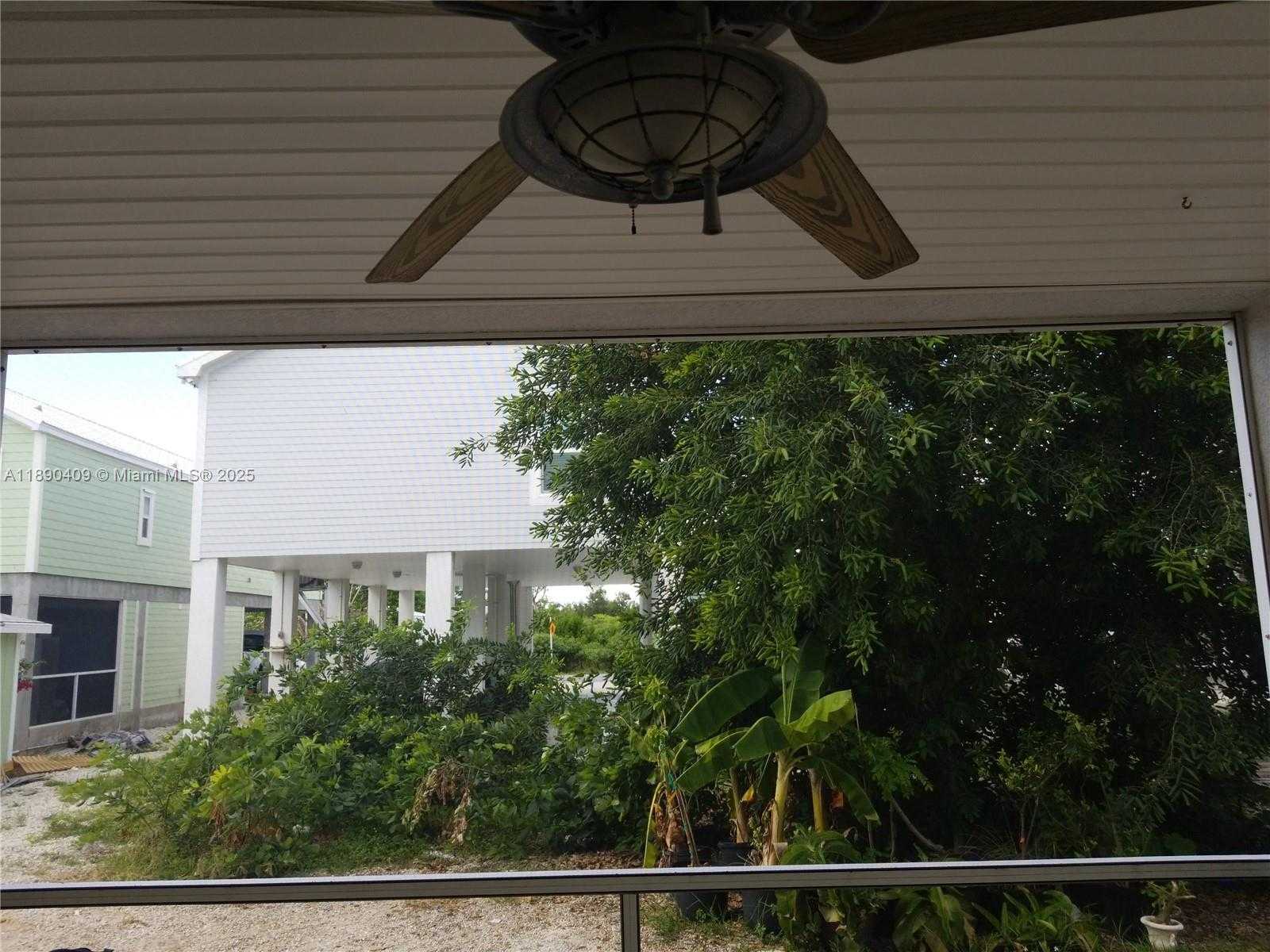 Small Image of 31043 AVENUE C, Big Pine Number 30