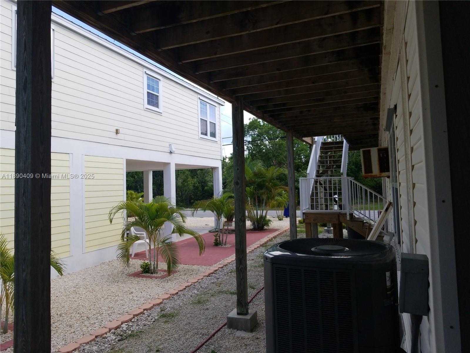 Small Image of 31043 AVENUE C, Big Pine Number 33
