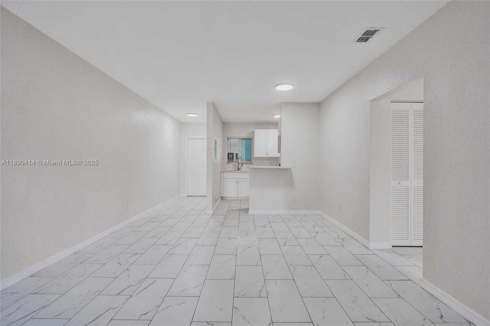 Small Image of 1945 CALAIS DR #9, Miami Beach Number 17