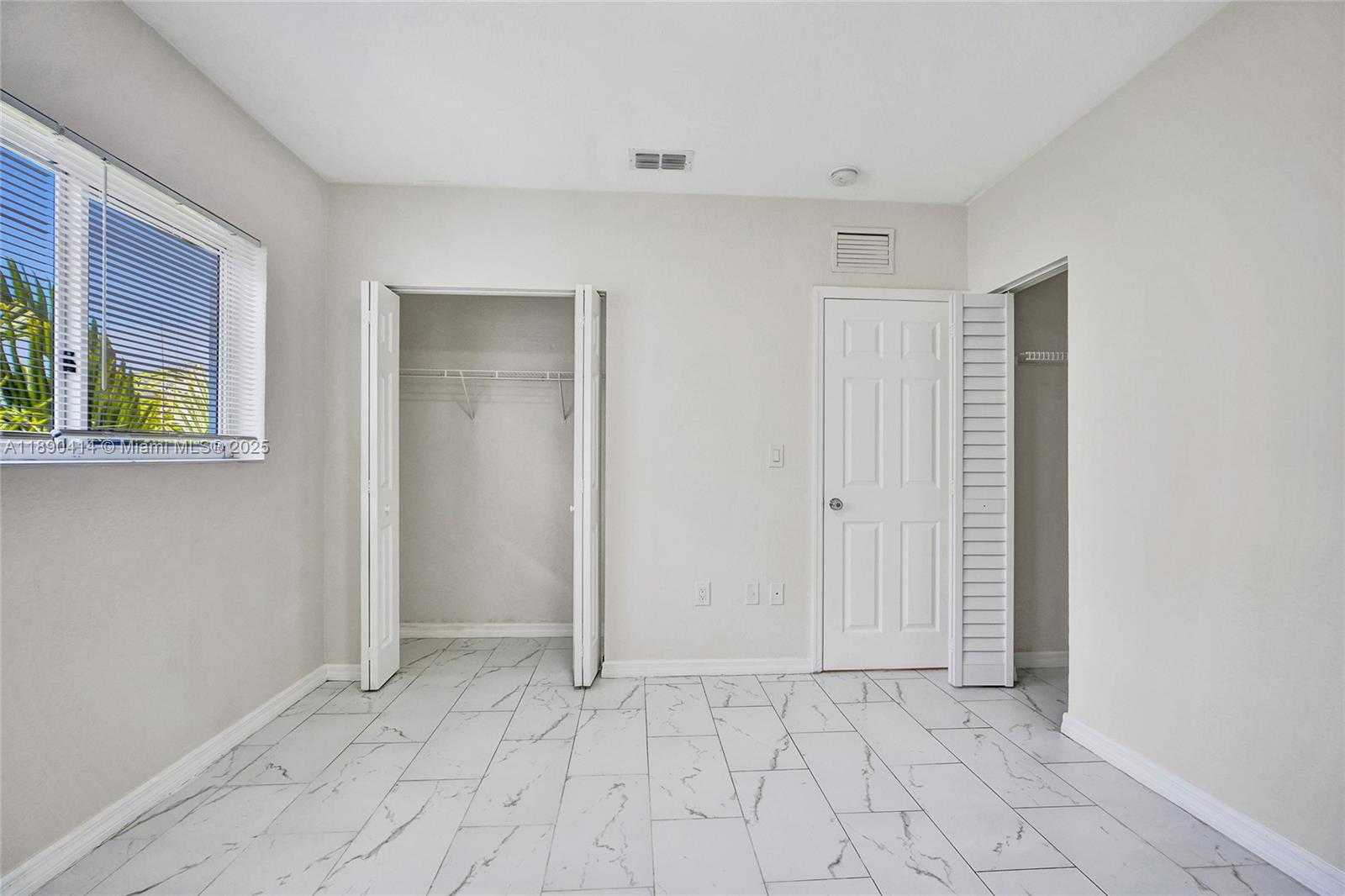 Small Image of 1945 CALAIS DR #9, Miami Beach Number 33