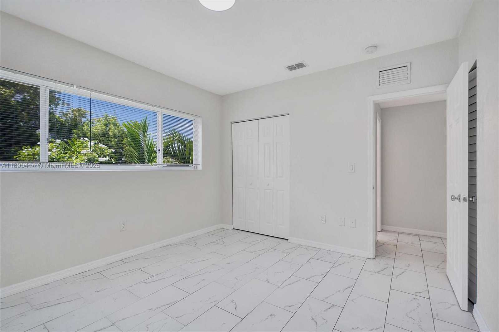 Small Image of 1945 CALAIS DR #9, Miami Beach Number 35