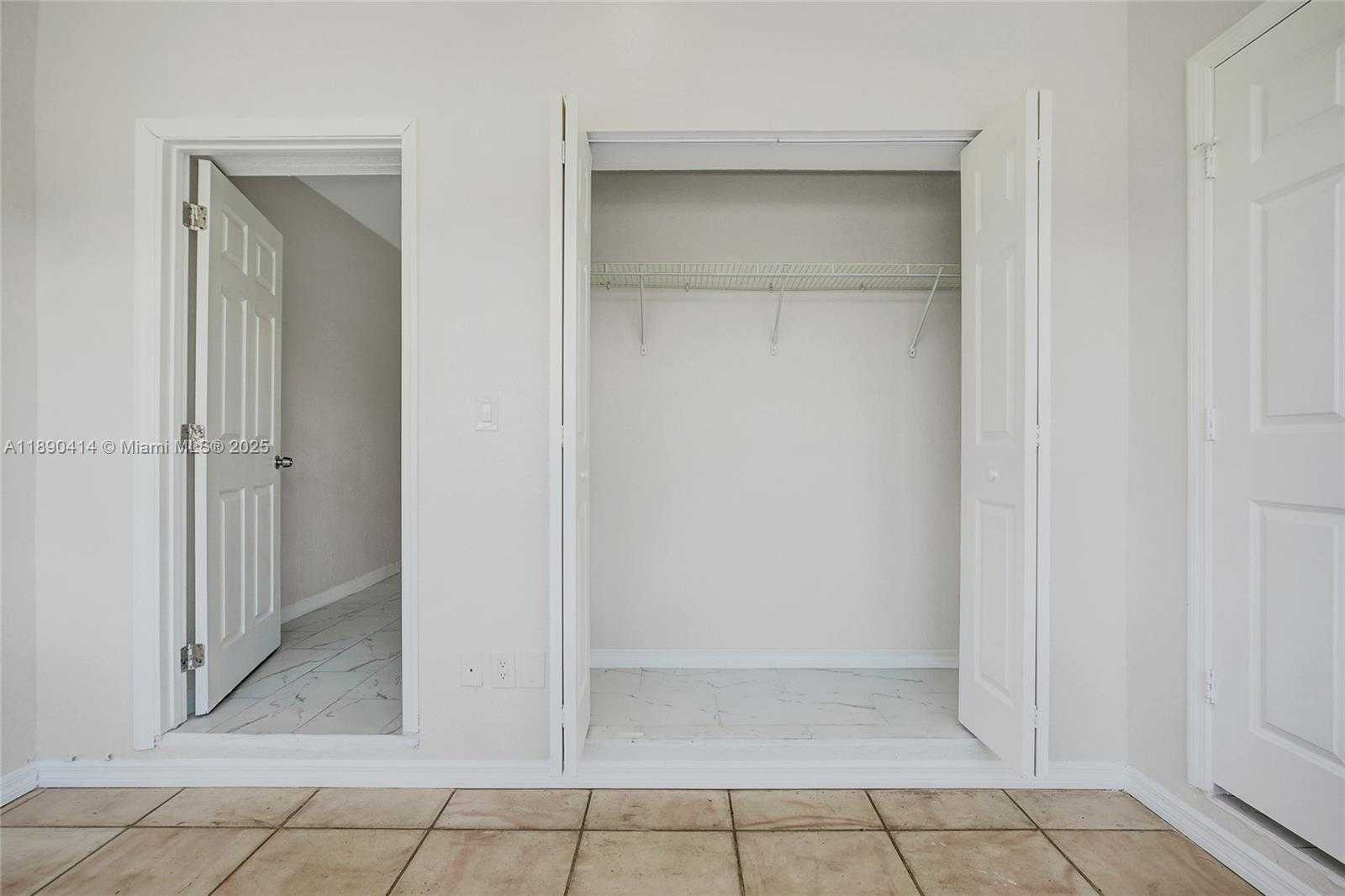 Small Image of 1945 CALAIS DR #9, Miami Beach Number 43