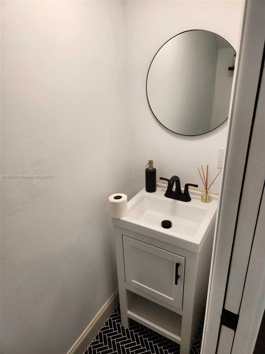 Small Image of 5650 WEST 26TH CT #207, Hialeah Number 13