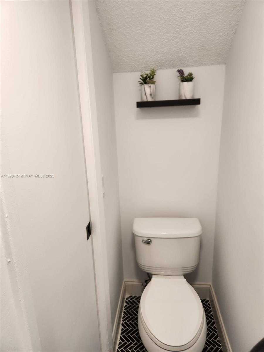 Small Image of 5650 WEST 26TH CT #207, Hialeah Number 14
