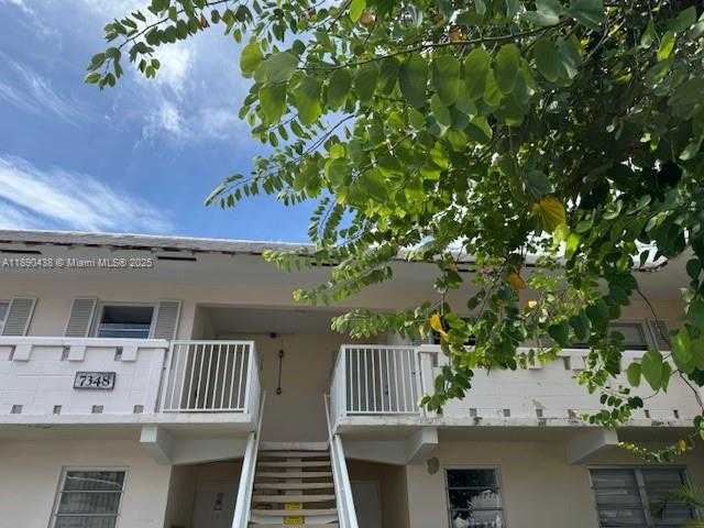 Small Image of 7348 SOUTH WEST 82ND ST #C219, Miami Number 18