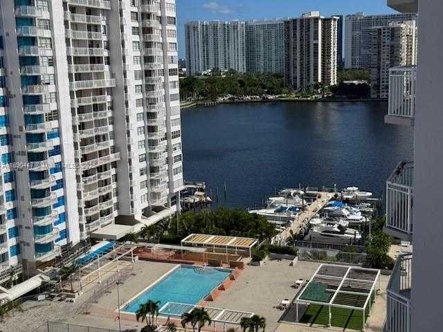 Small Image of 18021 BISCAYNE BLVD #1404, Aventura Number 14