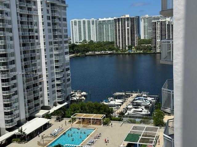 Small Image of 18021 BISCAYNE BLVD #1404, Aventura Number 20
