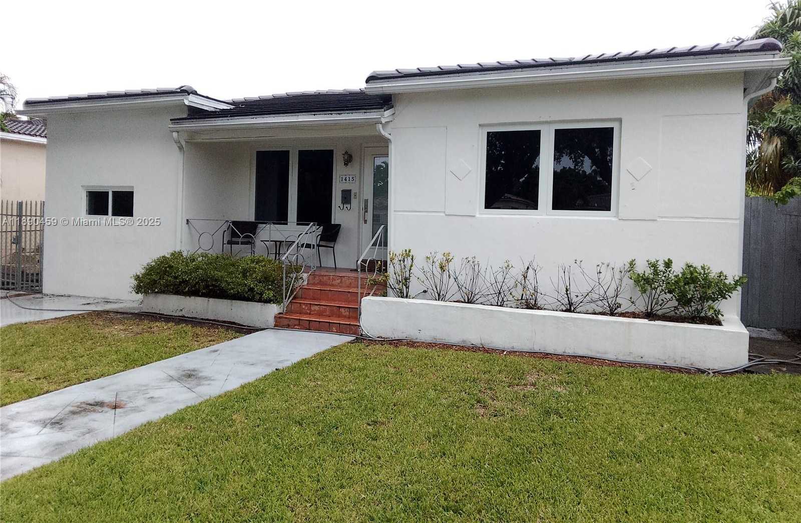 Small Image of 1415 SOUTH WEST 17TH TER #N/A, Miami Number 3