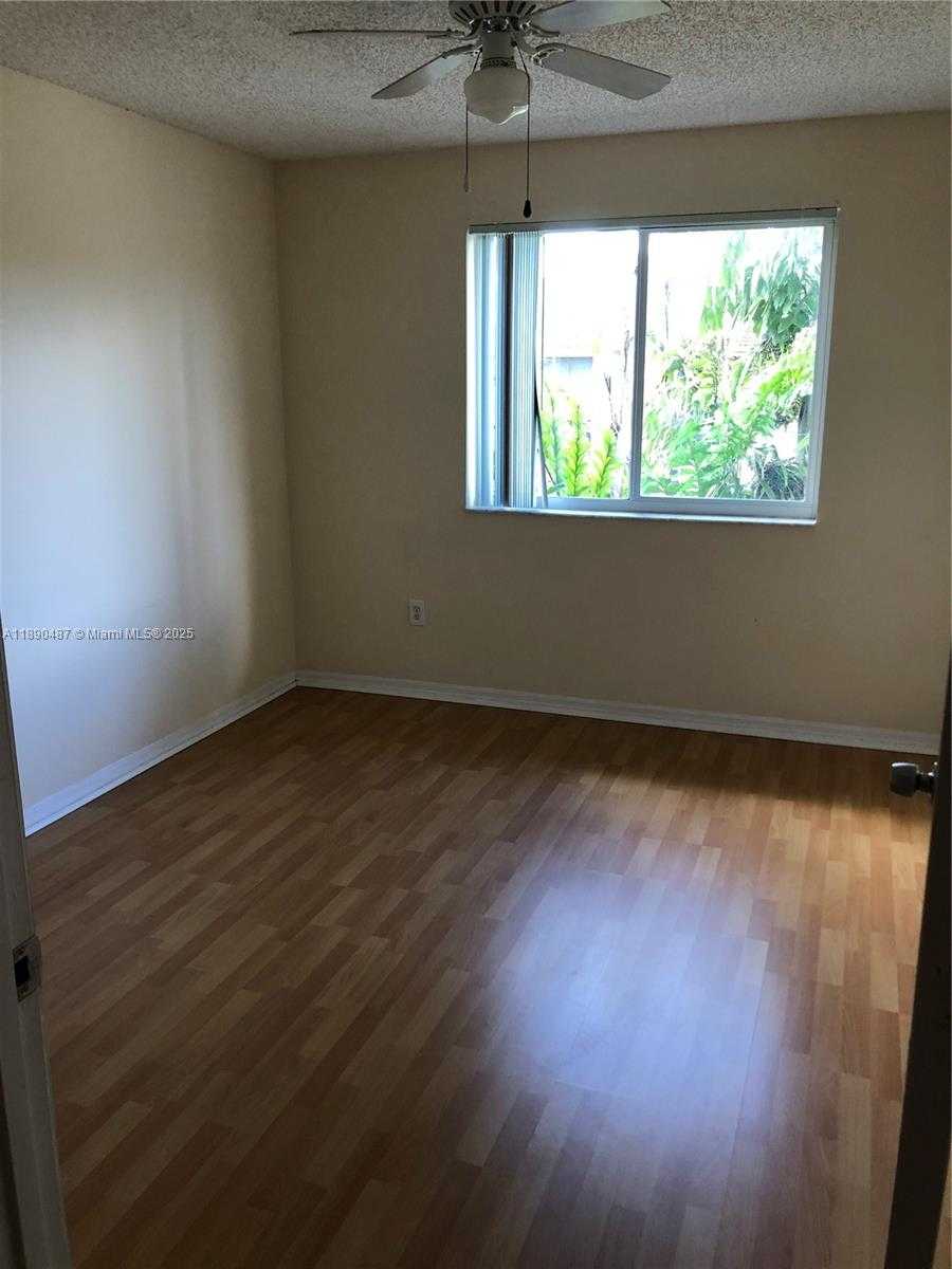 Small Image of 470 SOUTH PARK RD #7-308, Hollywood Number 11