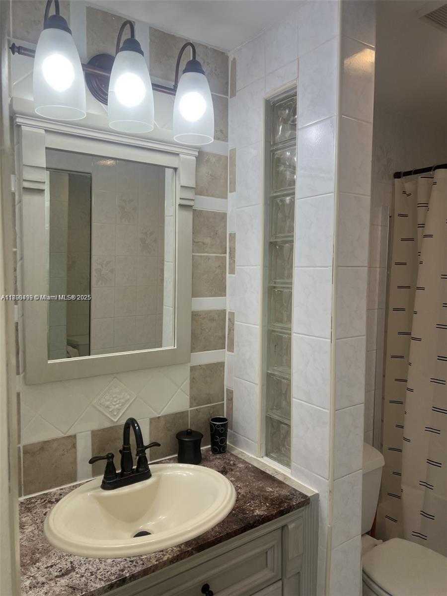 Small Image of 3545 NORTH EAST 167TH ST #205, North Miami Beach Number 11