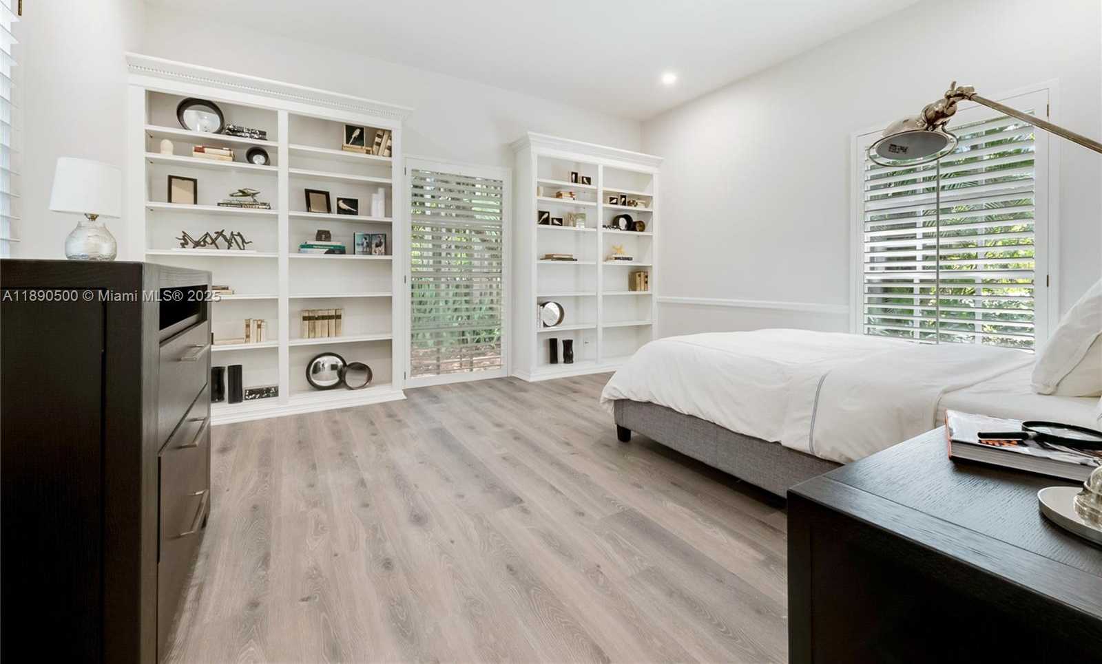 Small Image of 721 SAN BRUNO AVE, Coral Gables Number 13
