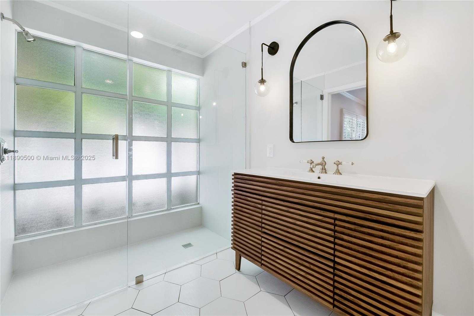 Small Image of 721 SAN BRUNO AVE, Coral Gables Number 16