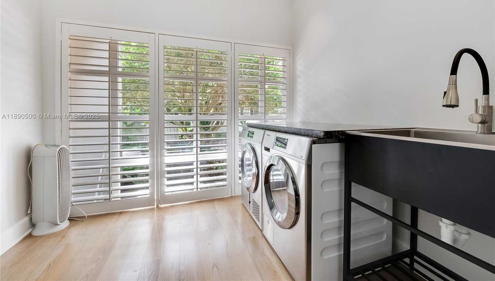 Small Image of 721 SAN BRUNO AVE, Coral Gables Number 9