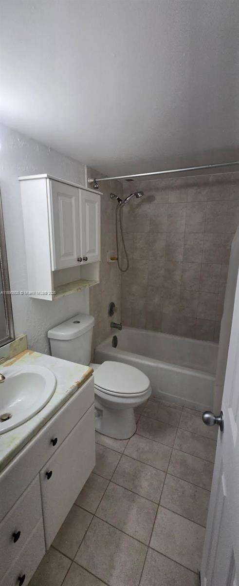 Small Image of 2016 BAY DR #405, Miami Beach Number 9