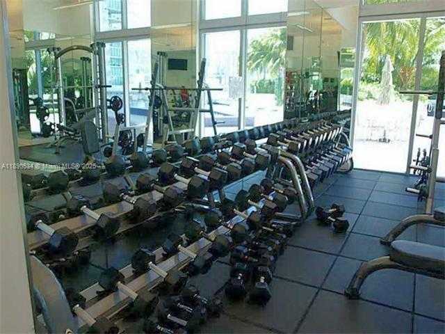 Small Image of 90 SOUTH WEST 3RD ST #1809, Miami Number 16