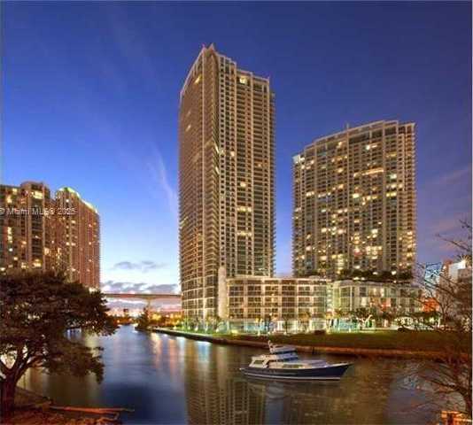 Small Image of 90 SOUTH WEST 3RD ST #1809, Miami Number 24