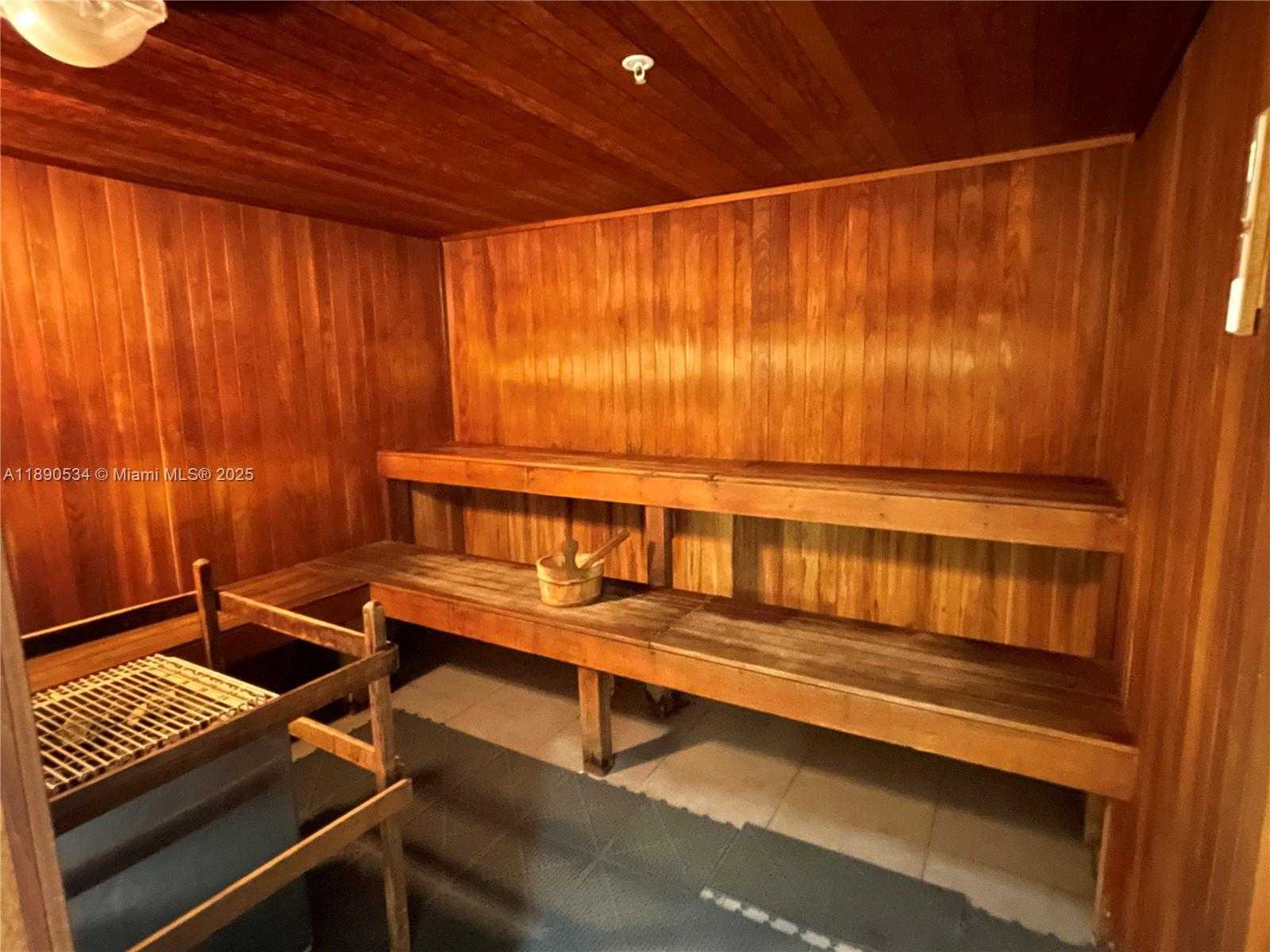 Small Image of 90 SOUTH WEST 3RD ST #1809, Miami Number 35