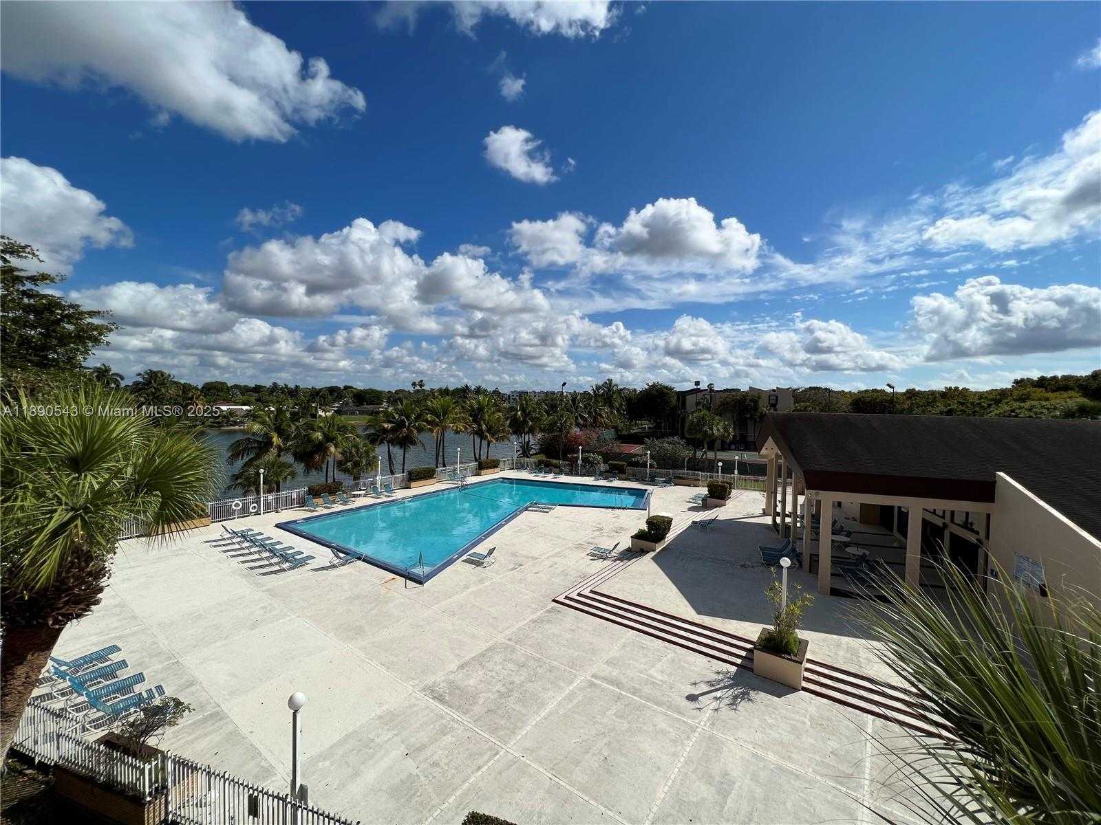 Small Image of 14415 NORTH KENDALL DR #407G, Miami Number 2