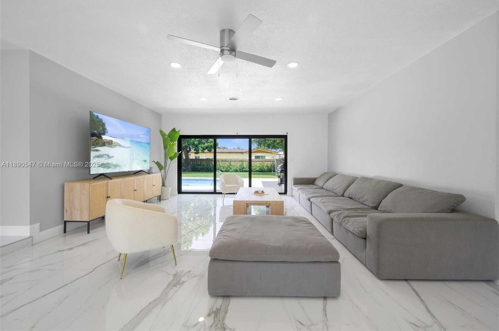 Small Image of 1951 NORTH EAST 187 TH DR, North Miami Beach Number 21