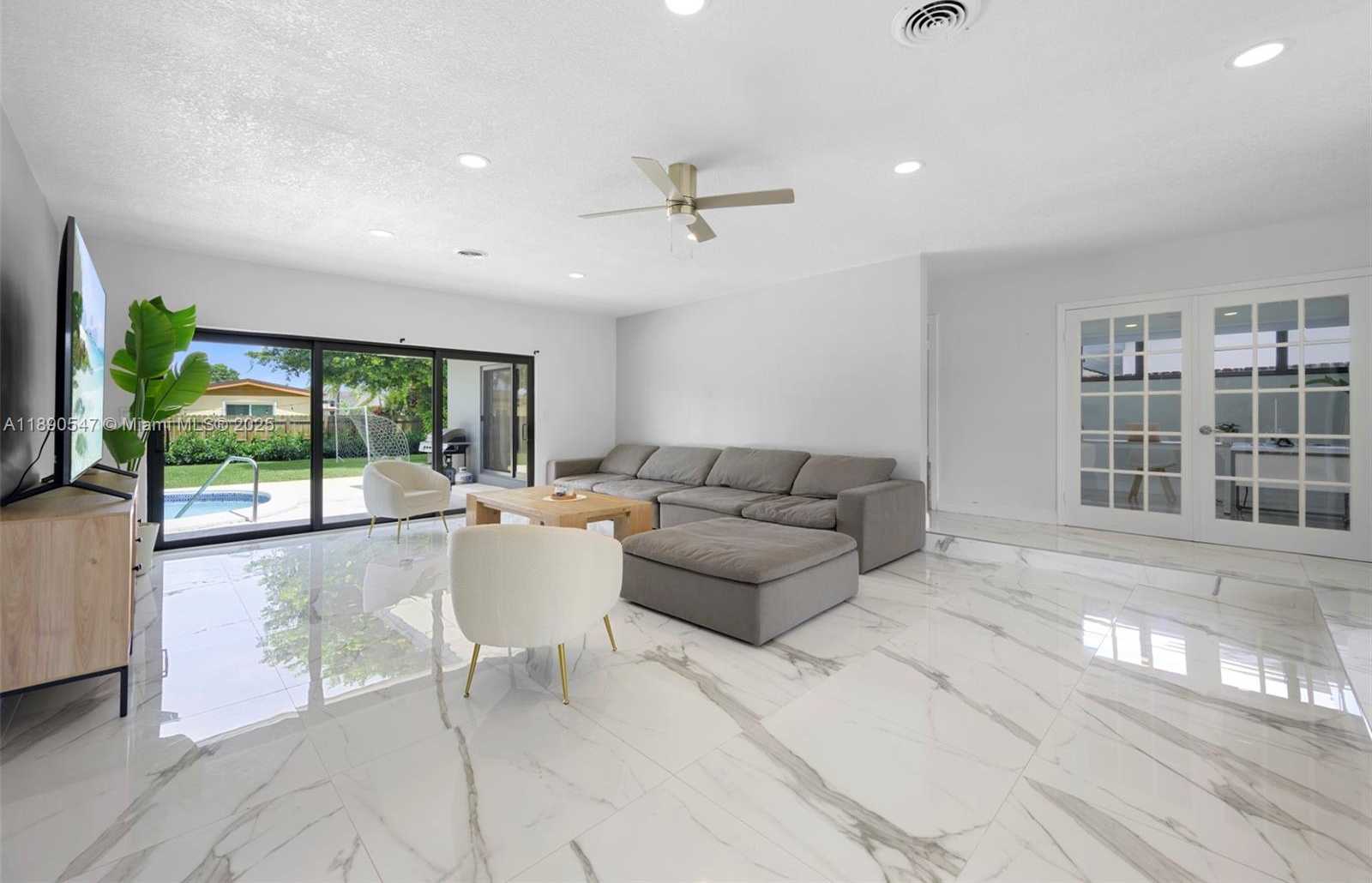 Small Image of 1951 NORTH EAST 187 TH DR, North Miami Beach Number 22