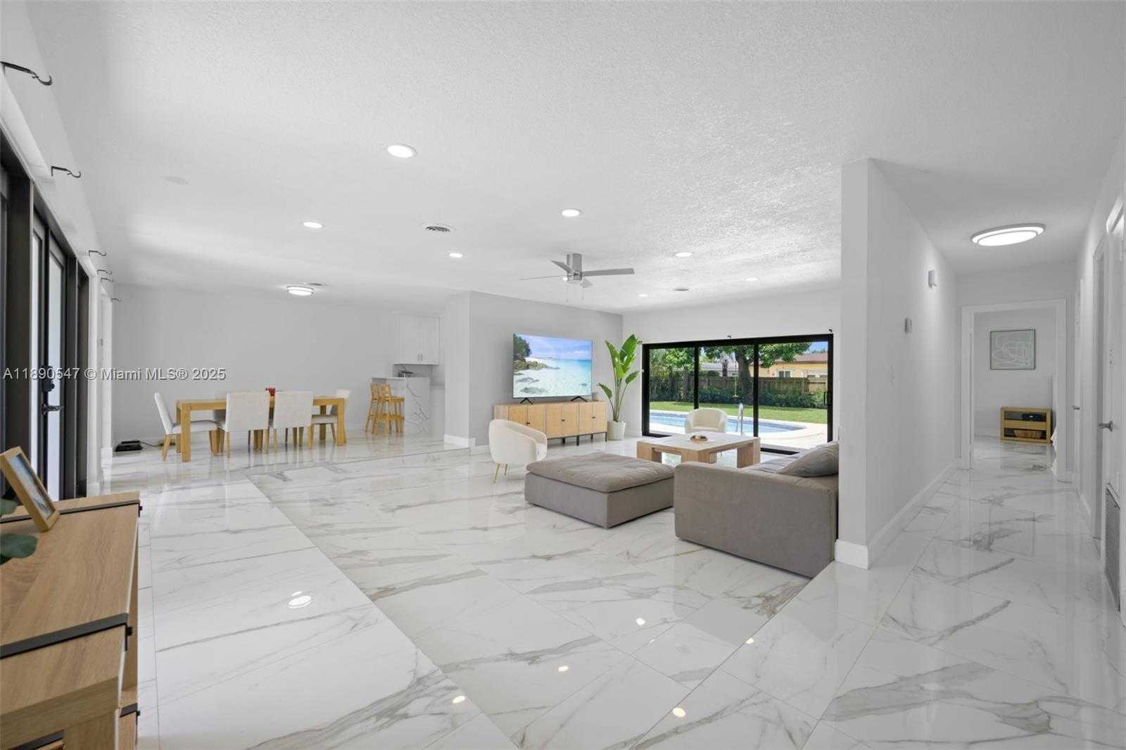 Small Image of 1951 NORTH EAST 187 TH DR, North Miami Beach Number 23