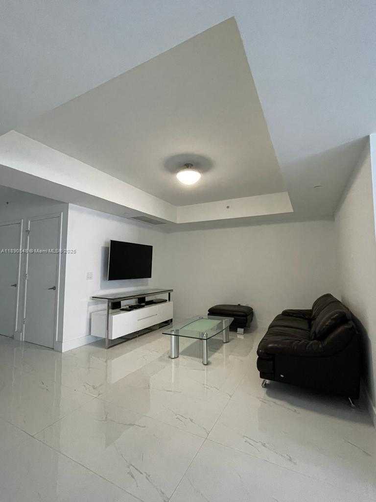 Small Image of 1010 BRICKELL AVE #2704, Miami Number 5