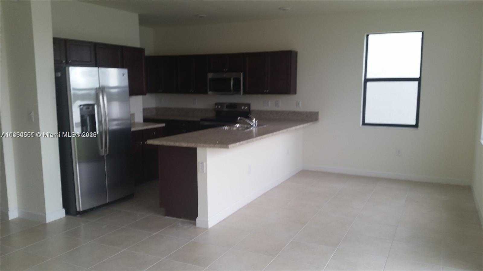 Small Image of 3430 WEST 103RD TER, Hialeah Number 8