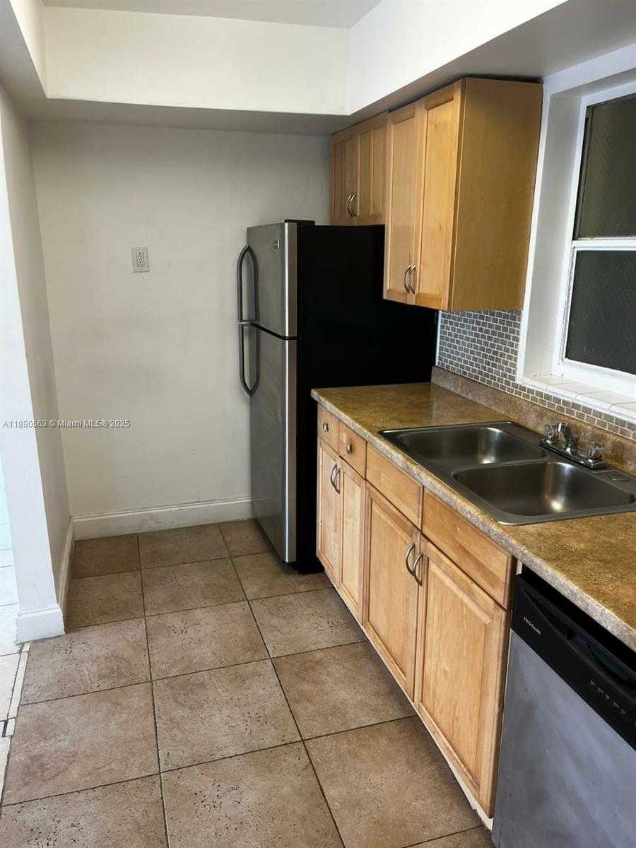 Small Image of 7410 SOUTH WEST 82ND ST #K411, Miami Number 7