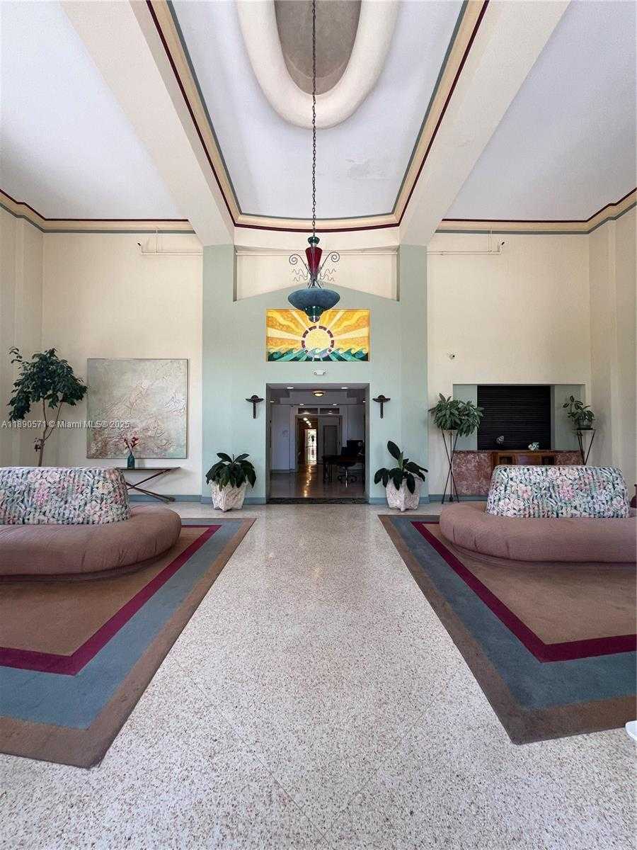 Small Image of 255 WEST 24TH ST #405, Miami Beach Number 4