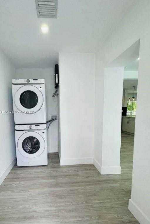 Small Image of 2550 ADAMS ST, Hollywood Number 16