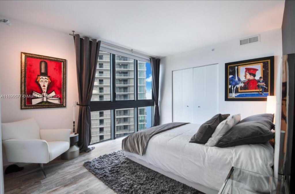 Small Image of 650 NORTH EAST 32 STREET #3207, Miami Number 7