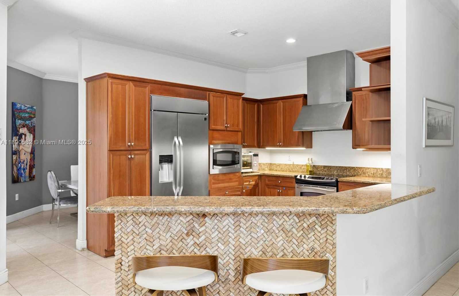 Small Image of 9339 SOUTH WEST 98TH PL, Miami Number 10